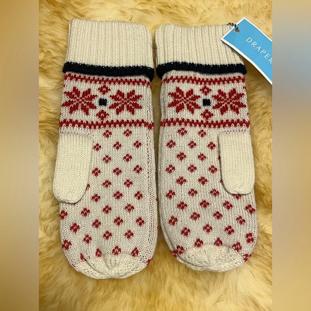 Draper James 🧤 cozy